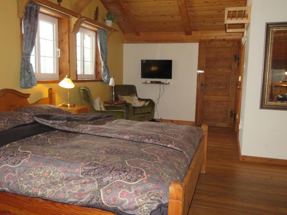 Alpenglow Bed And Breakfast Kimberley Buitenkant foto